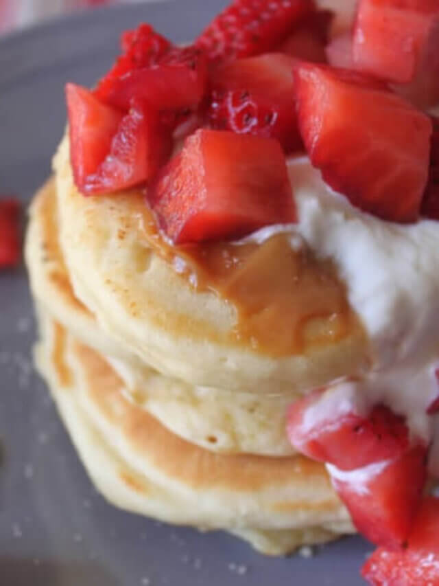 Strawberry Buttermilk Pancakes Story