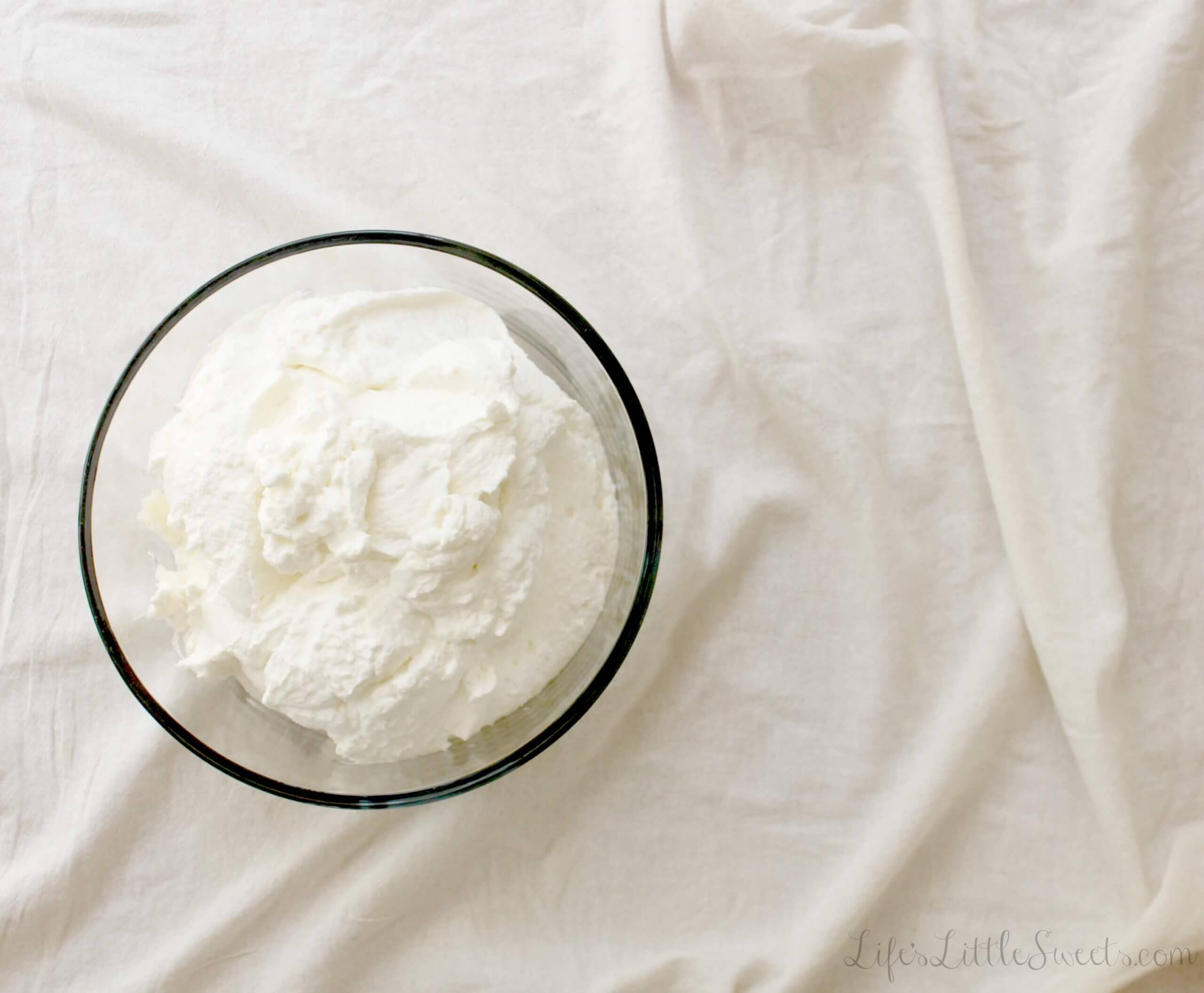 vanilla whipped cream
