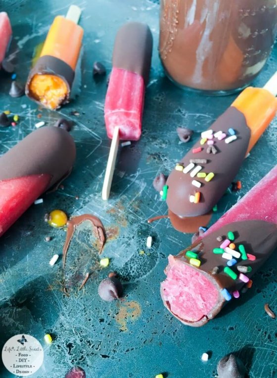 Homemade Chocolate Shell (2 ingredients + 5 mins! with Coconut Oil