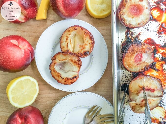 This Broiled White Nectarines with Vanilla Whipped Cream recipe is the perfect Summer dessert with sweet, fresh, ripe white nectarines. It takes less than 20 minutes to come together! Be sure to check out all 7 #FoodieMamas Nectarine recipes www.lifeslittlesweets.com 