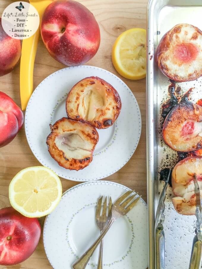 This Broiled White Nectarines with Vanilla Whipped Cream recipe is the perfect Summer dessert with sweet, fresh, ripe white nectarines. It takes less than 20 minutes to come together! Be sure to check out all 7 #FoodieMamas Nectarine recipes www.lifeslittlesweets.com 