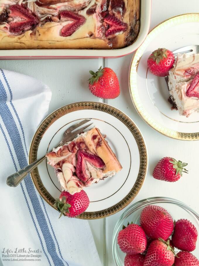 brownie-bottom-marbled-strawberry-cheesecake-www-lifeslittlesweets-com-recipe-walmart-smuckers-fruit-honey-spread-ad-680x907-slice-overhead