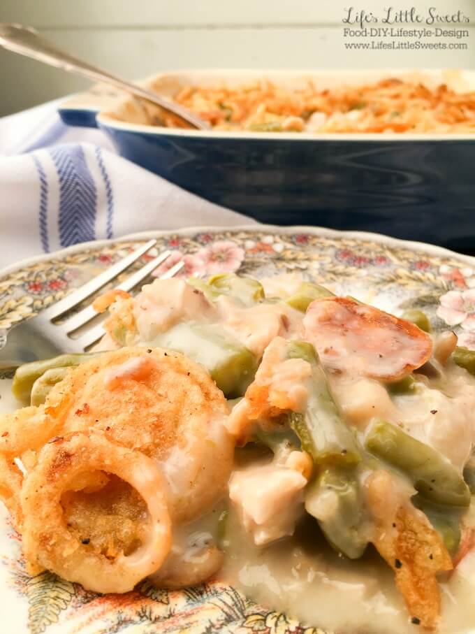 Green Bean Turkey Casserole has only 8 ingredients, lots of green beans, turkey and makes a classic, one-pan, side dish that is easy to prepare. This is a tasty & savory way to use up your Thanksgiving turkey leftovers! #ad #GiveThanksBeFull #collectivebias @Target @Campbells @Swanson @Frenchs