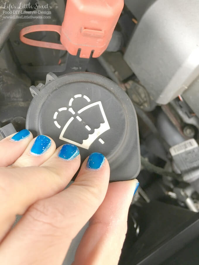 ? Here are 5 Tips on How to Get Your Car Road Trip Ready! Check out how Walmart Automotive Care Center is apart of how I get my car ready to go on a road trip. #ad #FallForPennzoil #CollectiveBias @Walmart @Pennzoil