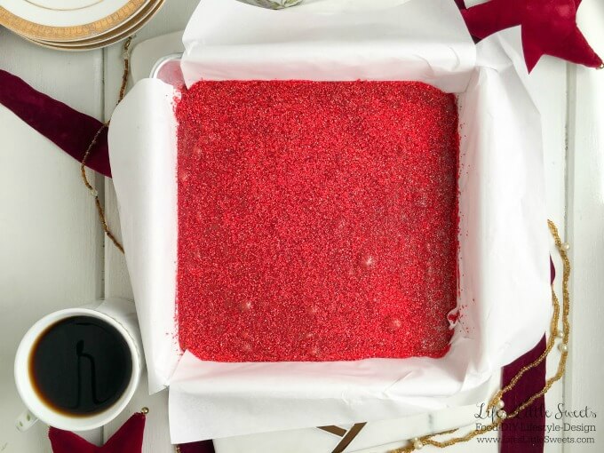 This Easy Red Velvet Fudge is so smooth, chocolate-y and the perfect indulgence to enjoy yourself or give as a gift to someone special. This recipe uses mini marshmallows making it an easy-to-make, quick fudge recipe.