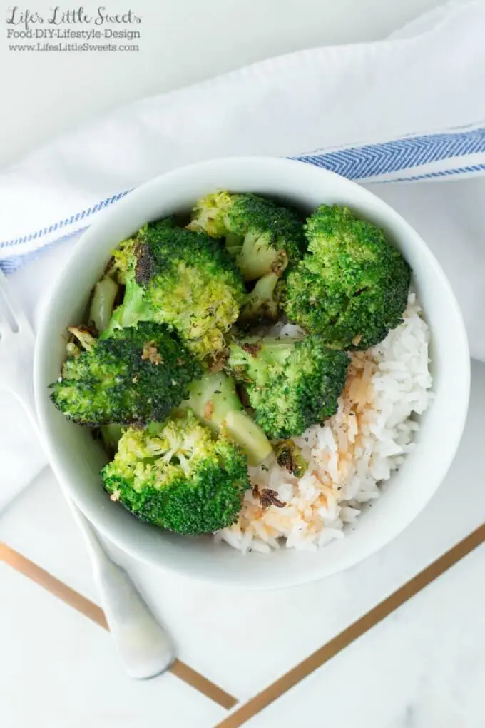 Stir-Fried Ginger Garlic Broccoli is delicious served with rice and drizzled with soy sauce. We added this simple veggie dish to our #meatlessmonday repertoire. (Vegan)