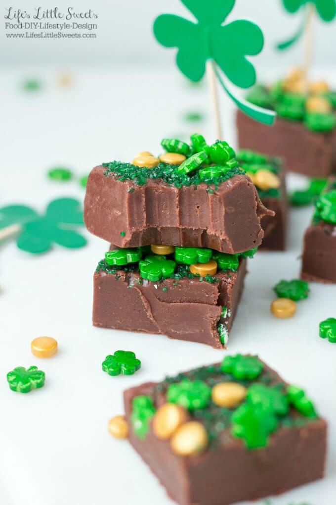 (Msg 21+) This Baileys Irish Cream Chocolate Fudge recipe has rich chocolate flavor, is butter-y and infused with Baileys Original Irish Cream. Make this when you are craving a decadent chocolate snack or for St. Patrick's Day! #fudge #chocolatefudge #stpatricksday #sweet #dessert #candy #Baileys #Irishcream