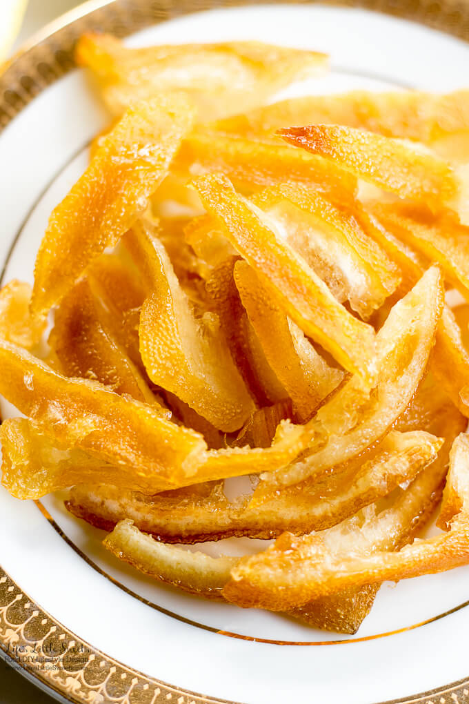 This Candied Lemon Cardamom Peel recipe is delicious any time of the year. It makes a wonderful gift to give, tastes delicious in baked recipes and is delicious to snack on.