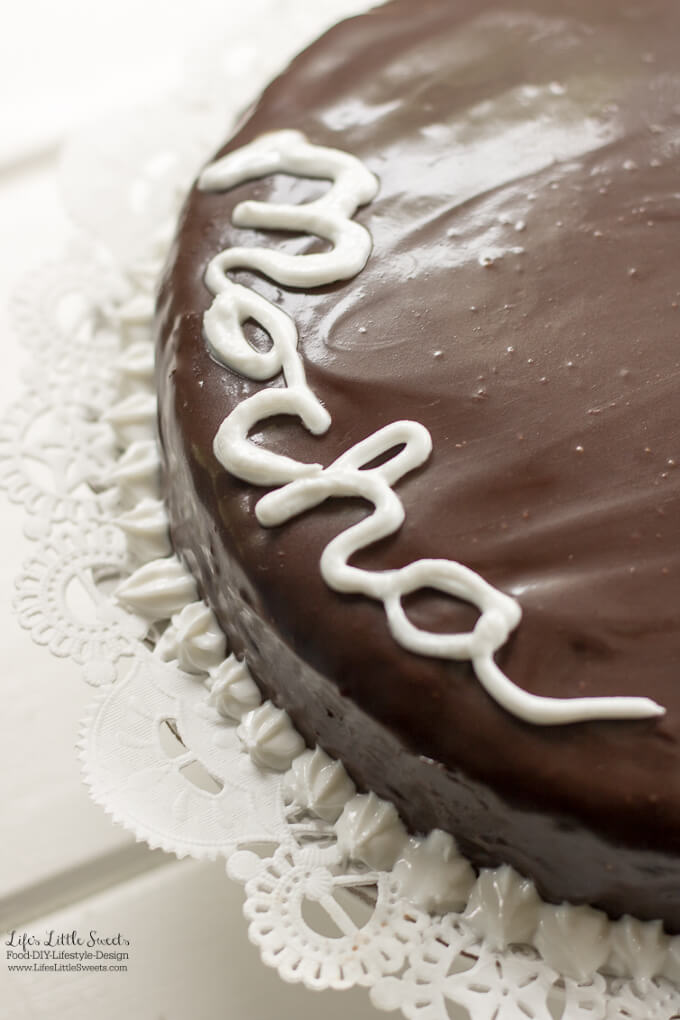 Single-Layer Mocha Ganache Cake Recipe | Here are 12 Father's Day delicious Recipes! Looking for recipe inspiration for Father's Day? We got you covered from savory breakfast, family style main dishes, sides to sweet dessert options. www.lifeslittlesweets.com