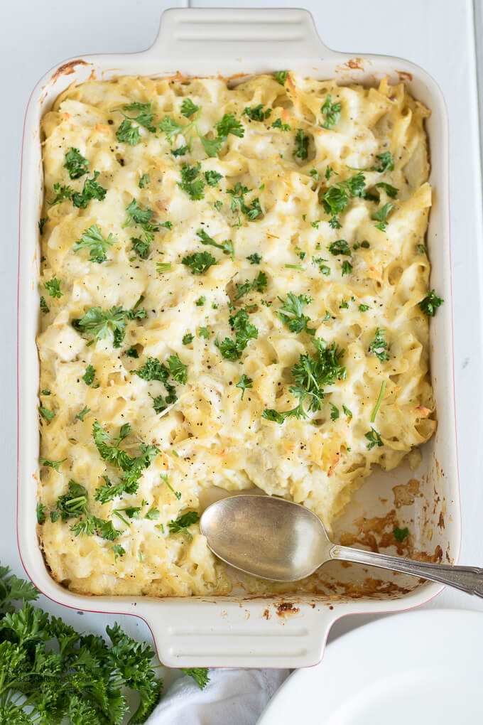 This Chicken Tetrazzini Recipe is a creamy, cheesy, flavorful and satisfying one-dish casserole that feeds a crowd. It includes an option to swap out sour cream for plain Greek yogurt (serves 12). www.lifeslittlesweets.com