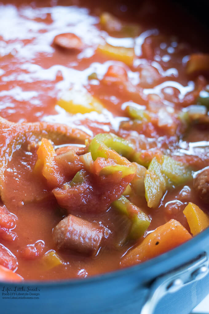 This Franks and Peppers Stew Recipe is a family recipe that offers a new way to have classic American Beef Franks. This garden vegetable stew has all the flavors of Summer produce, it’s hearty and satisfying and serves a crowd. Make it for your next BBQ, potluck or family gathering. www.lifeslittlesweets.com #ad #StarsOfSummer #CollectiveBias @walmart @huntschef