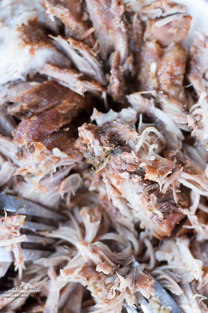 Slow Cooker Texas Style Pulled Pork makes a delicious and savory dinner using pork shoulder with a blend of spices and condiments. (serves a crowd!)