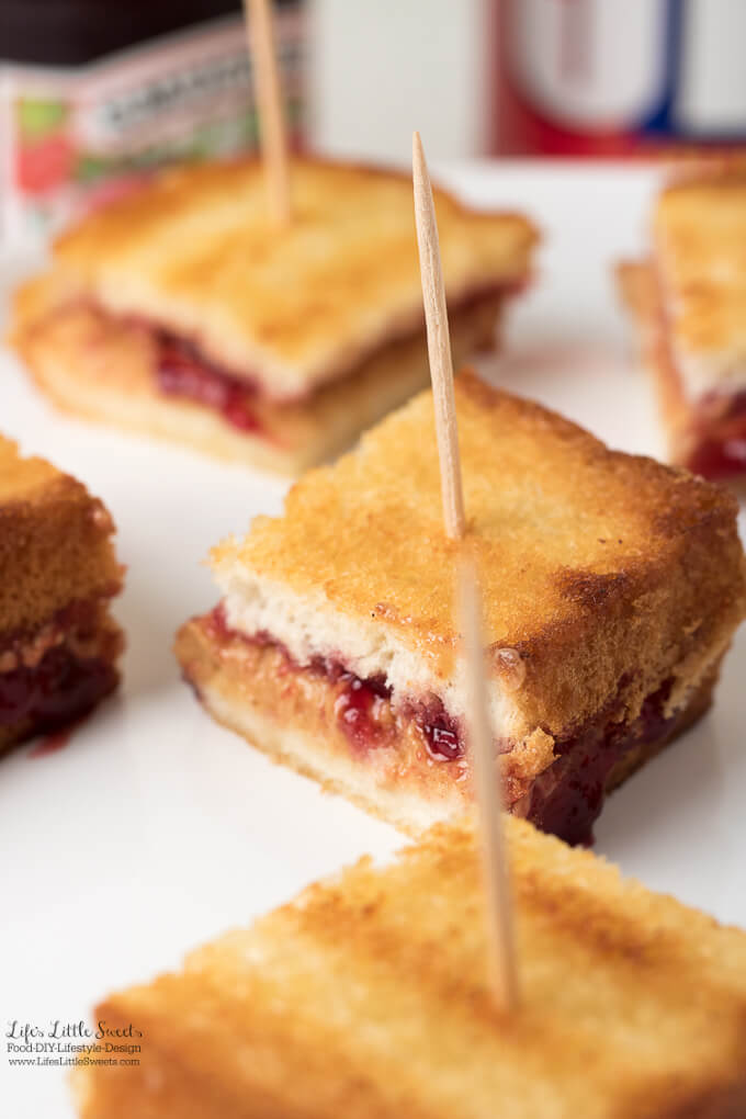 These Grilled Peanut Butter and Jelly Sandwich Bites are a new twist on a classic snack - the perfect snack for after school! (6 minutes, serves 1) #ad #PerfectLunchbox #CollectiveBias