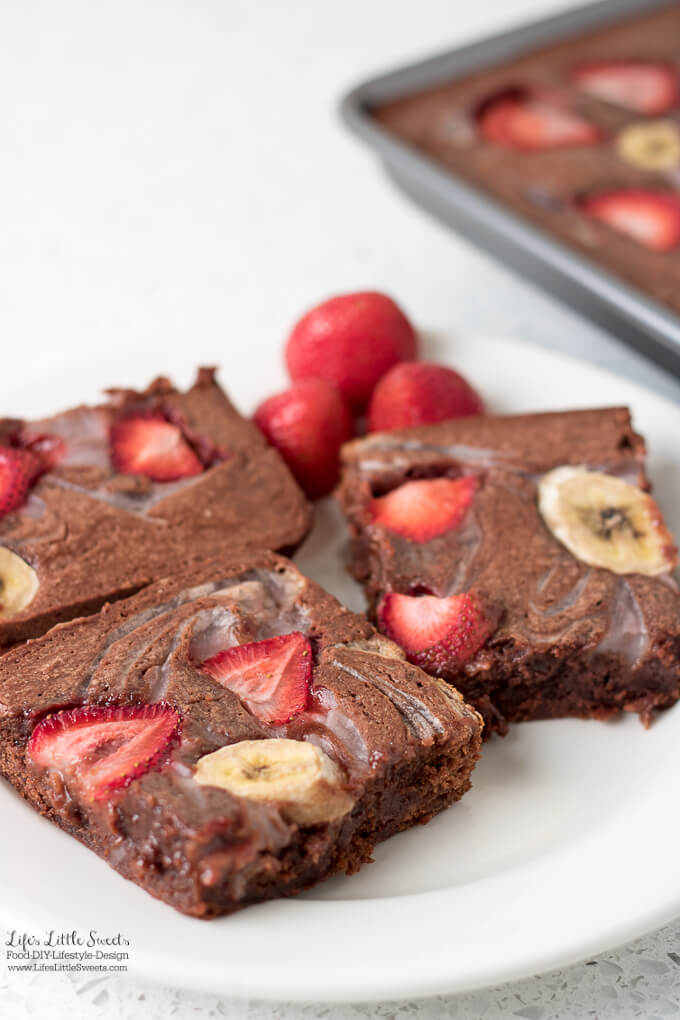 Brownie Recipes | Non-Dairy Strawberry Banana Marbled Brownies #ad