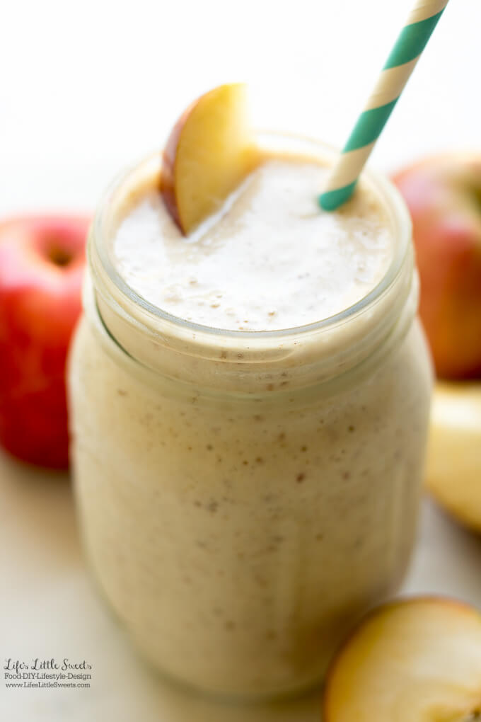This Apple Cinnamon Date Smoothie is a frosty, sweet, filled with fresh apples and a delicious way to start the Fall!