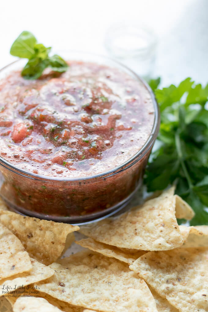 Homemade Garden Fresh Salsa has only 8 simple ingredients or less and takes only minutes to make in the food processor! (gluten-free, vegan)