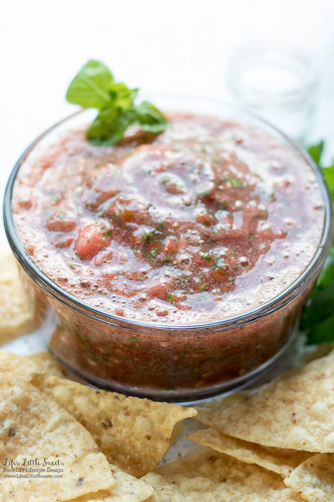 Homemade Garden Fresh Salsa has only 8 simple ingredients or less and takes only minutes to make in the food processor! (gluten-free, vegan)