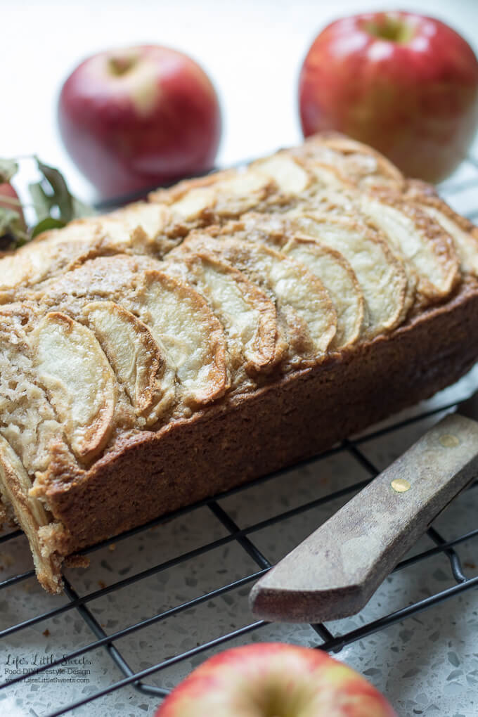 Homemade Apple Quick Bread is a Fall-inspired recipe with aromatic flavors like cinnamon, nutmeg and fresh-picked apples. Have a delicious slice with your morning coffee or tea.