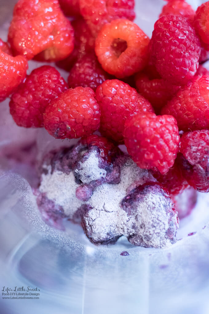 Blueberry-Açai Slushie with Fresh Raspberries