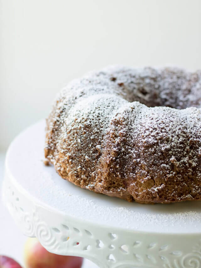 Apple Bundt Cake Story