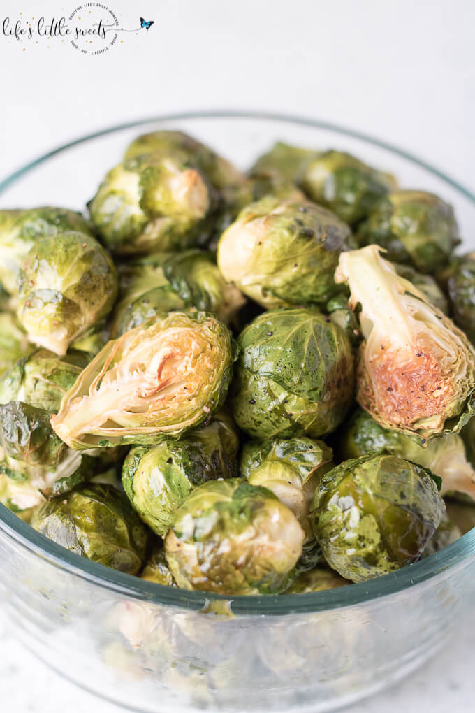 These Oven Roasted Brussels Sprouts are the perfect, healthy, vegan side dish for dinner or holiday gatherings. Simply seasoned and always delicious! (vegan, gluten-free) #vegan #glutenfree #oliveoil #roasted #vegetarian #brusselsprouts #side