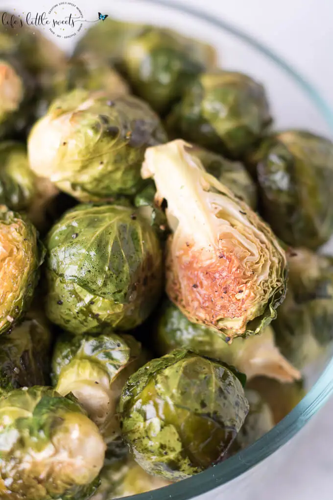 These Oven Roasted Brussels Sprouts are the perfect, healthy, vegan side dish for dinner or holiday gatherings. Simply seasoned and always delicious! (vegan, gluten-free) #vegan #glutenfree #oliveoil #roasted #vegetarian #brusselsprouts #side