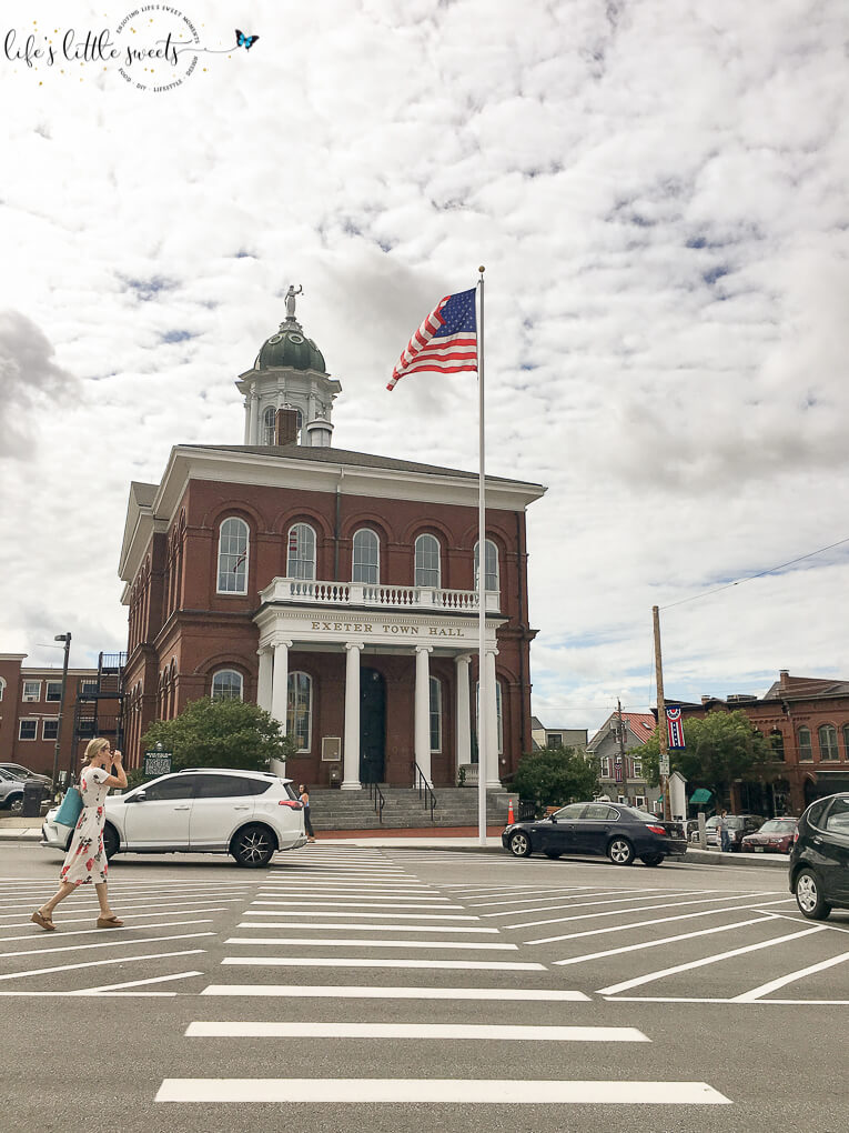 Downtown Exeter, New Hampshire  - Here are 18 photos from an afternoon visit to historic Exeter, NH. It was a delightful day of shopping, historic architecture and food. (18 Photos!) #exeternh #travel #NH #historic #shopping #food #chocolate #travelblogger #Summer #vacation
