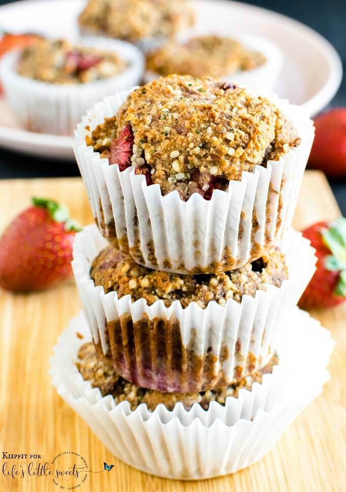 Strawberry Jam Flourless Protein Muffins are guilt-free sweet treats that serves for a healthy breakfast too. These serve amazingly well as pre-workout snacks too. #vegan #paleo #glutenfree #flourless #chia #strawberry #muffins #breakfast #snack #protein 