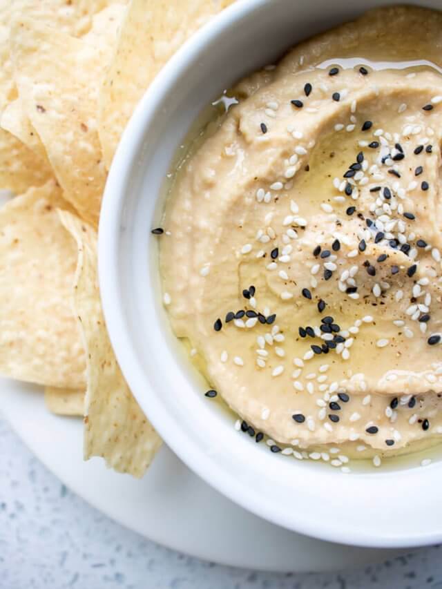cropped-IMG_7001-Fresh-Garlic-Hummus-www.lifeslittlesweets.com-recipe-homemade-680x1020-1.jpg