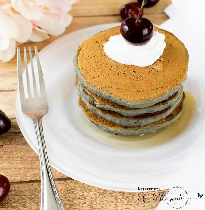 Cherry Oatmeal Pancakes 680x