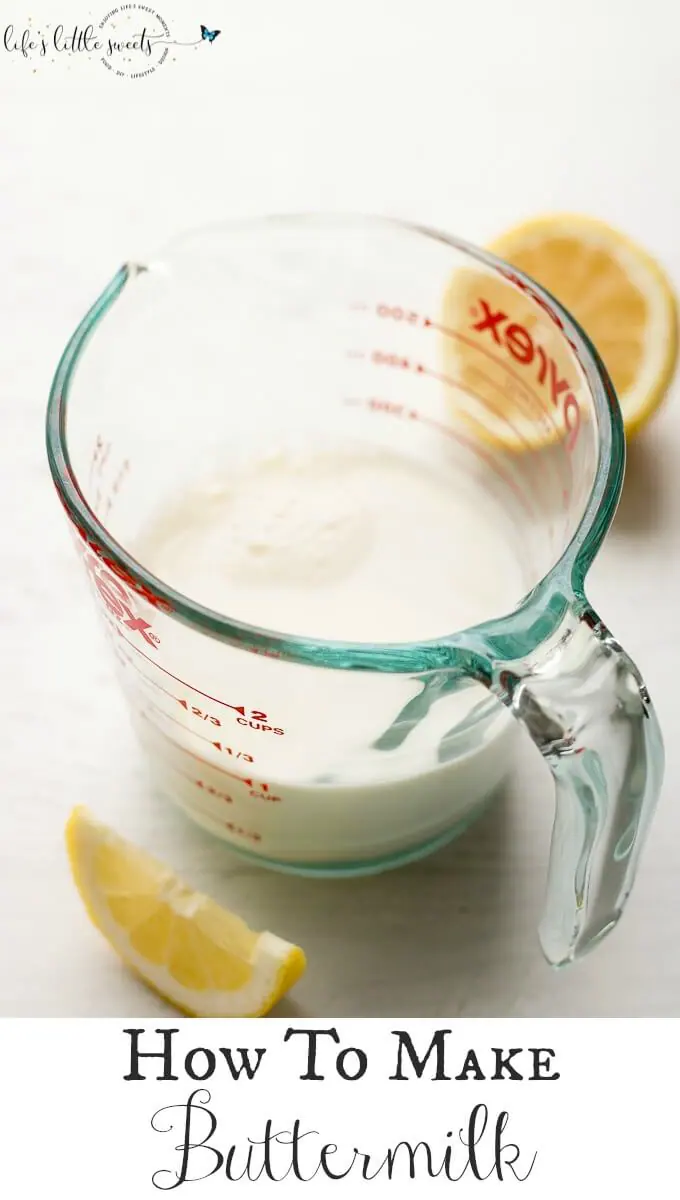 How To Make Buttermilk – Ever wonder how to make make buttermilk even if you do not have actual buttermilk? All you need is milk, lemon juice or white vinegar. (makes 1 cup buttermilk) #buttermilk #milk #howto #lemon #vinegar