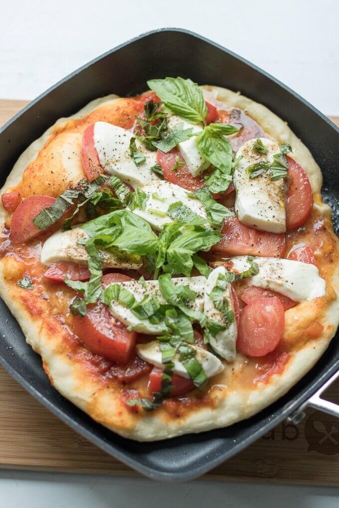 Homemade Grilled Caprese Pizza on SoFabFood #ad #sofabfood @sofabfood #caprese #grilled #tomato #basil #mozzarella #pizza #homemade #recipe