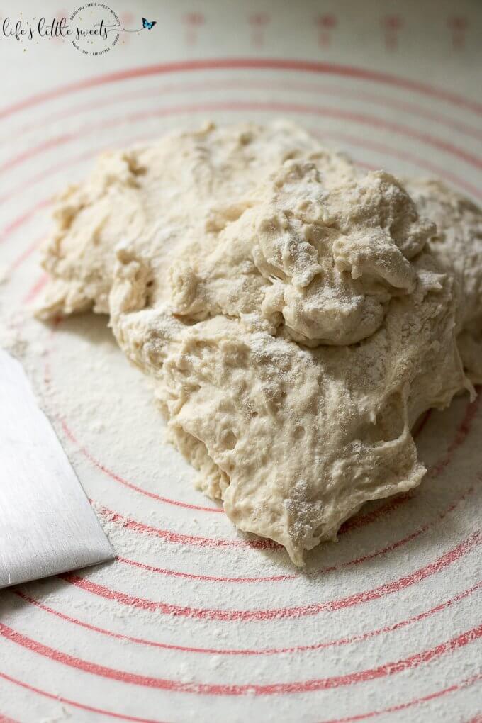 I walk you through How To Make Pizza Dough with this quick and easy recipe. This pizza dough tutorial has only 5 minutes resting time allowing you to bake up some homemade pizza faster than you think is possible and you can customize it with your favorite toppings! (1 recipe makes 2 individual pizzas or 1 large pizza) #pizza #pizzadough #pizzacrust #homemade #recipe #breadflour #homemadepizza