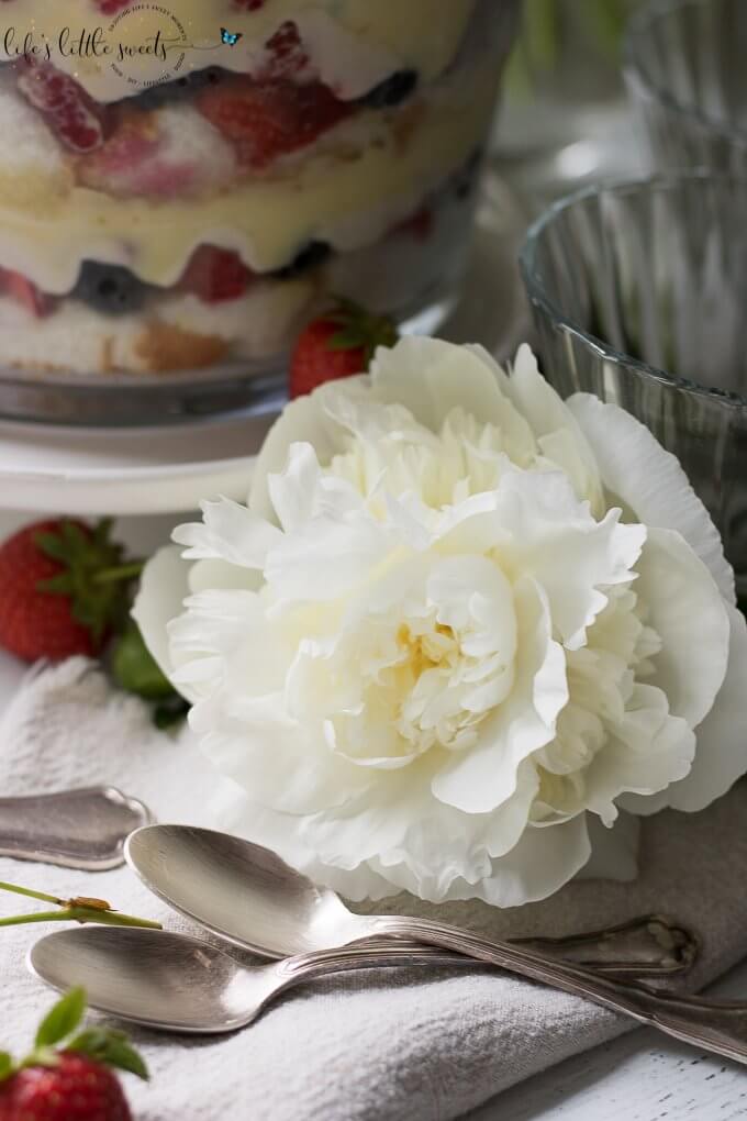 This Mixed Summer Berry Trifle recipe is a delightful, showstopping and delicious dessert that is 