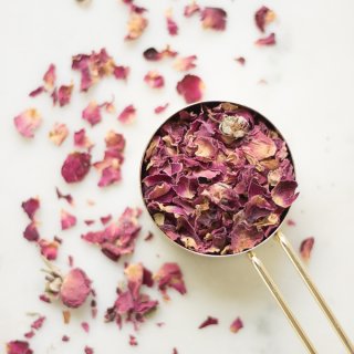 How to Make Rose Water