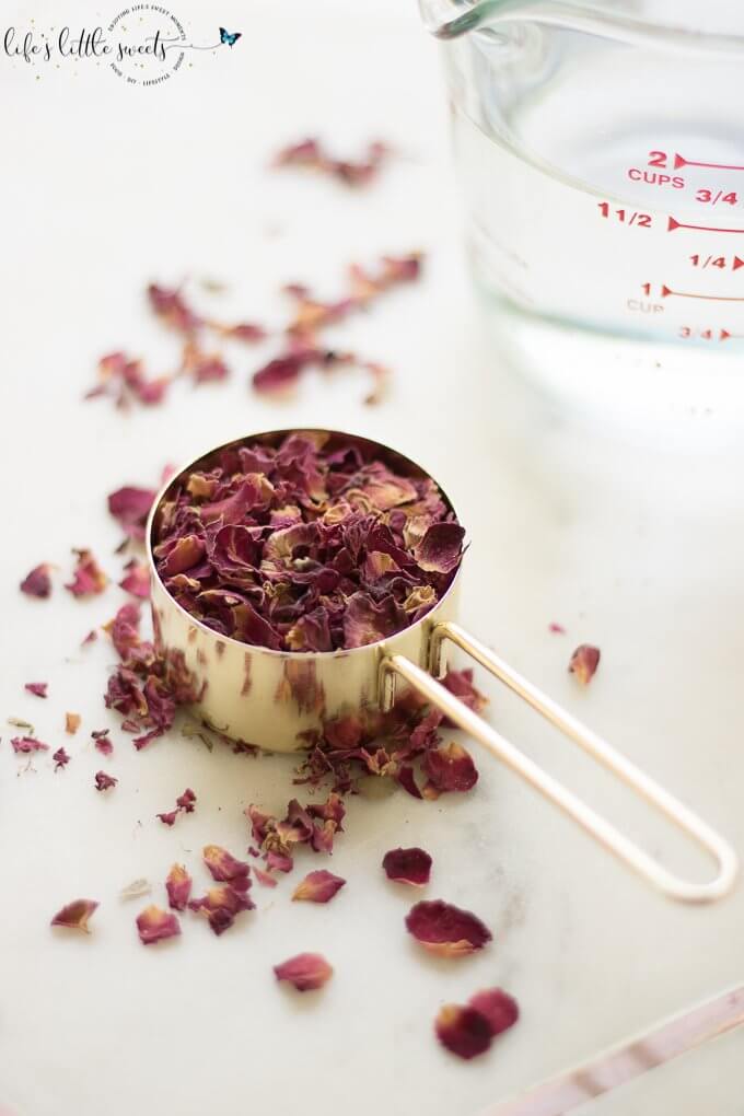 How to Make Rosewater - you can make this beautiful, delicately floral-scented rose water for cooking, beauty products and an infinite number of DIYs. (heat and steam method) #vegan #glutenfree #driedrosepetals #rose #roses #rosewater #tutorial