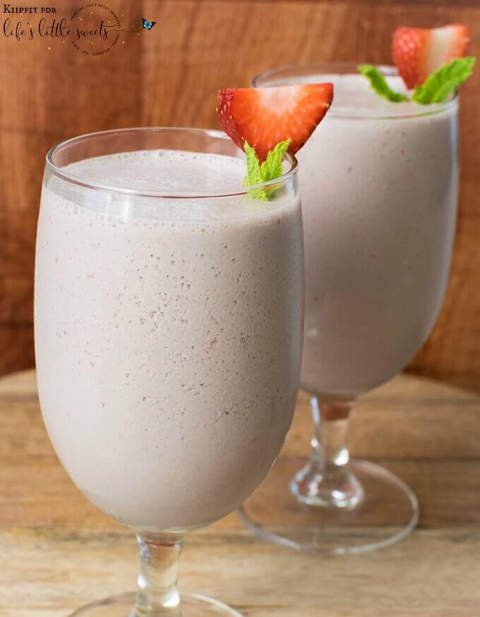 This plant based Chocolate Strawberry Lassi is a great alternate to an Indian yogurt drink. It is so hydrating along with being creamy and refreshing. #strawberry #vegan #glutenfree #lassi #chocolate #drink #mint