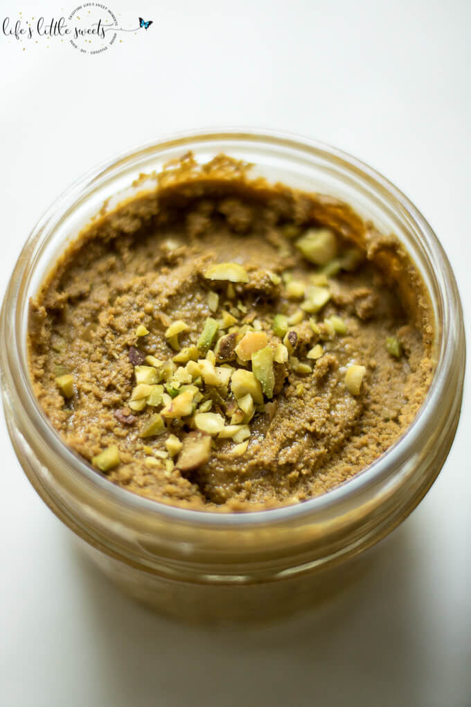 Pistachio Butter (roasted and not roasted, vegan, gluten free) – this pistachio butter is perfect for spreading on toast, crackers and goes well with your favorite jam or jelly. Enjoy it un-roasted or roasted for a deeper, toasty flavor. #pistachiobutter #pistachio #recipe #nutbutter #pistachios