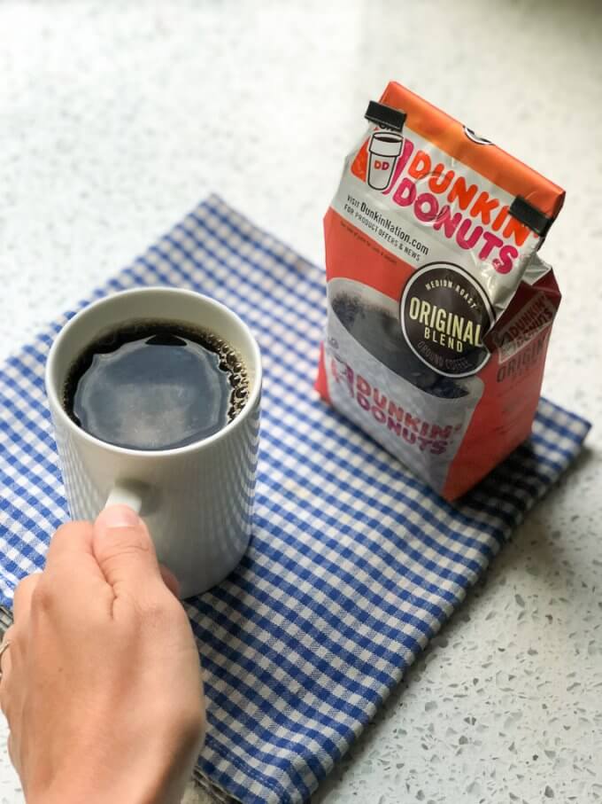 How to Save Time in the Morning - Let's get caught up and talk morning routines...I'm sharing some time-saving tips for the morning! #MyInspiredFall #DunkinAtHome #CollectiveBias #ad