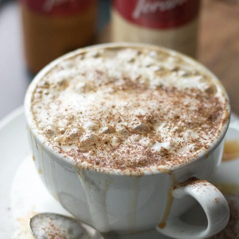White Chocolate Caramel Caffè Mocha