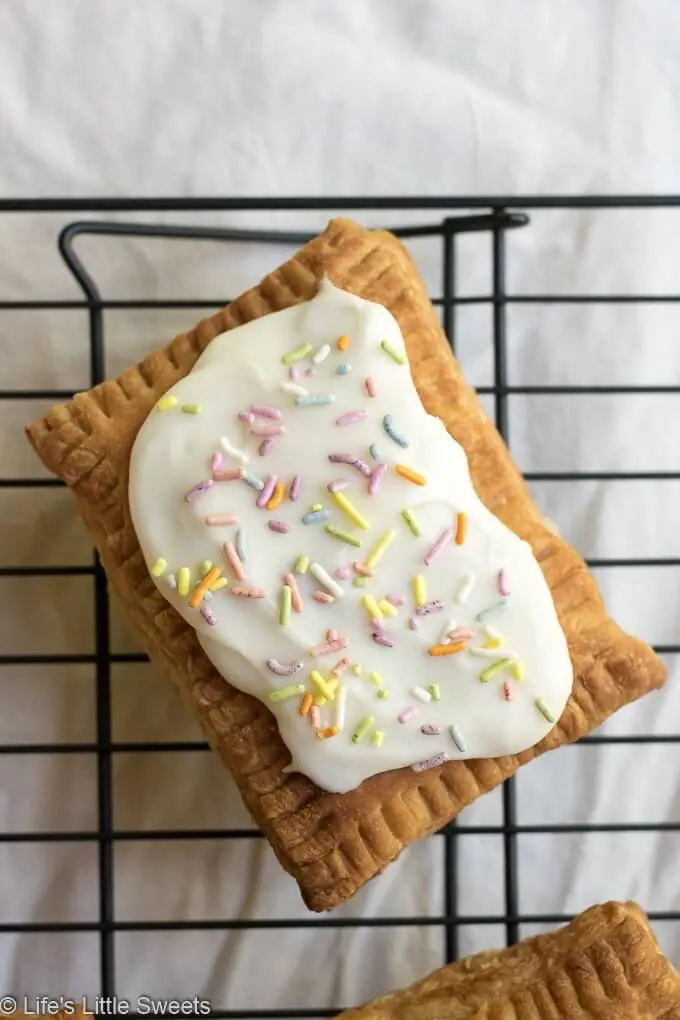 Air Fryer Puff Pastry Pop Tarts