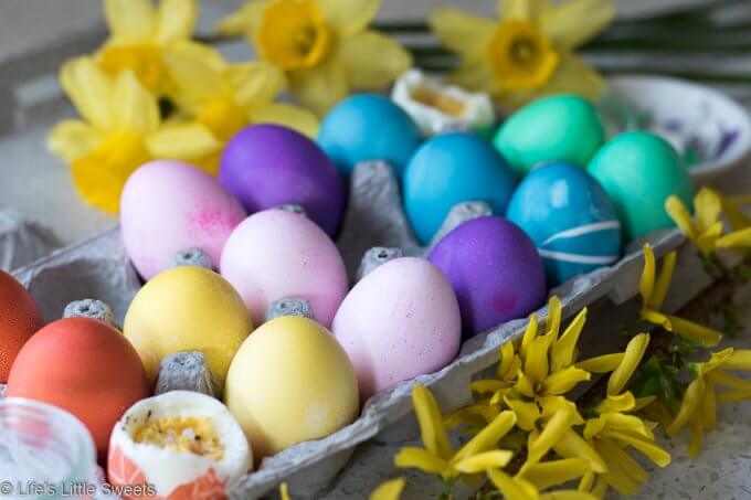 How to Make Dyed Easter Eggs