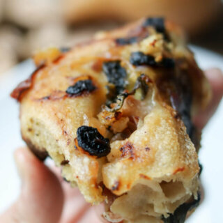 cropped-No-Knead-Spinach-Pear-Onion-Cheese-Savory-Rolls-IMG_2159.jpg