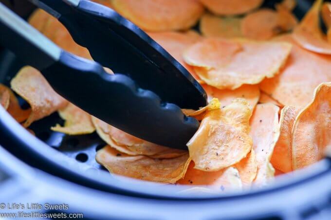 Air Fryer Sweet Potato Chips www.lifeslittlesweets.com