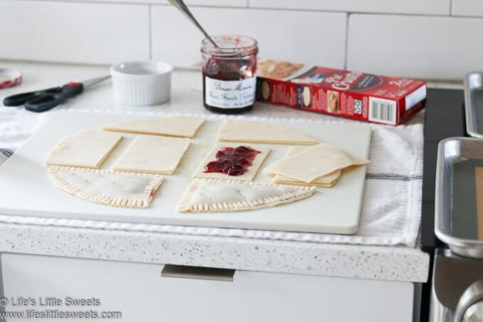Pop-Tarts before cooking
