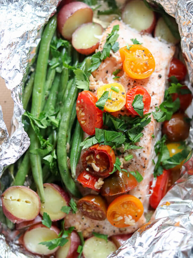 cropped-Salmon-Foil-Packets-www.lifeslittlesweets.com-680x1020-2020-01-30_18.11.39.jpg