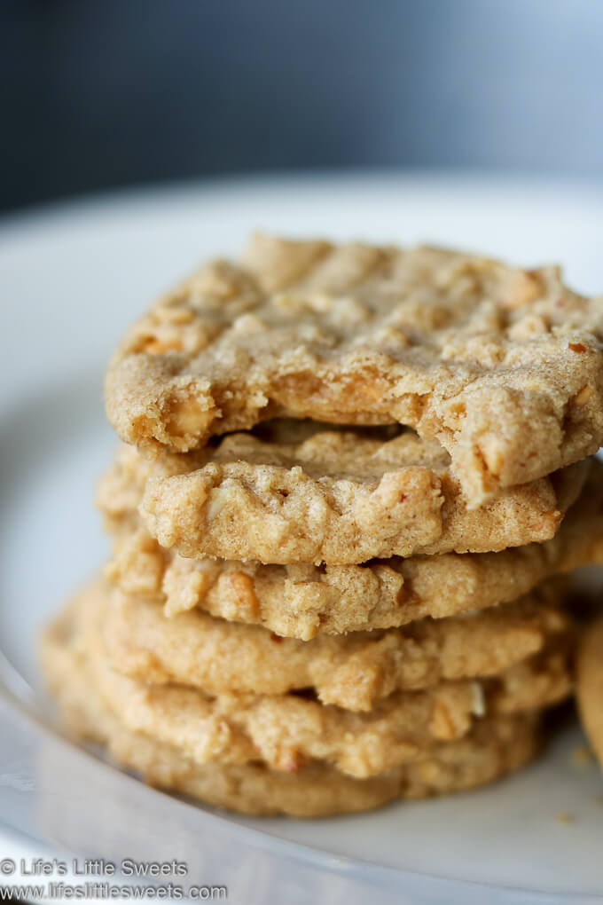 3-Ingredient Peanut Butter Cookies