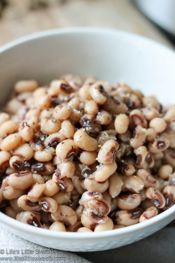 Instant Pot Black Eyed Peas (Pressure Cooker) Life's Little Sweets