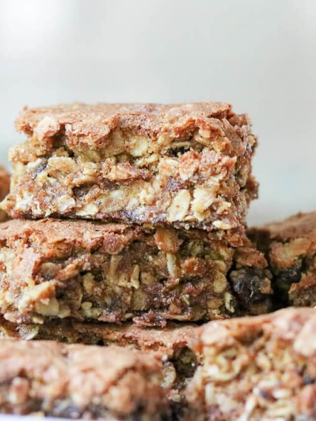 Oatmeal Raisin Cookie Bars Story