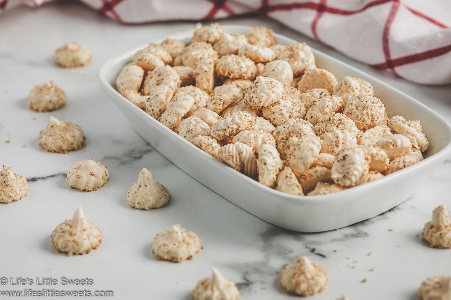 Almond Meringue Kisses (Cookies, Dessert) Life's Little Sweets